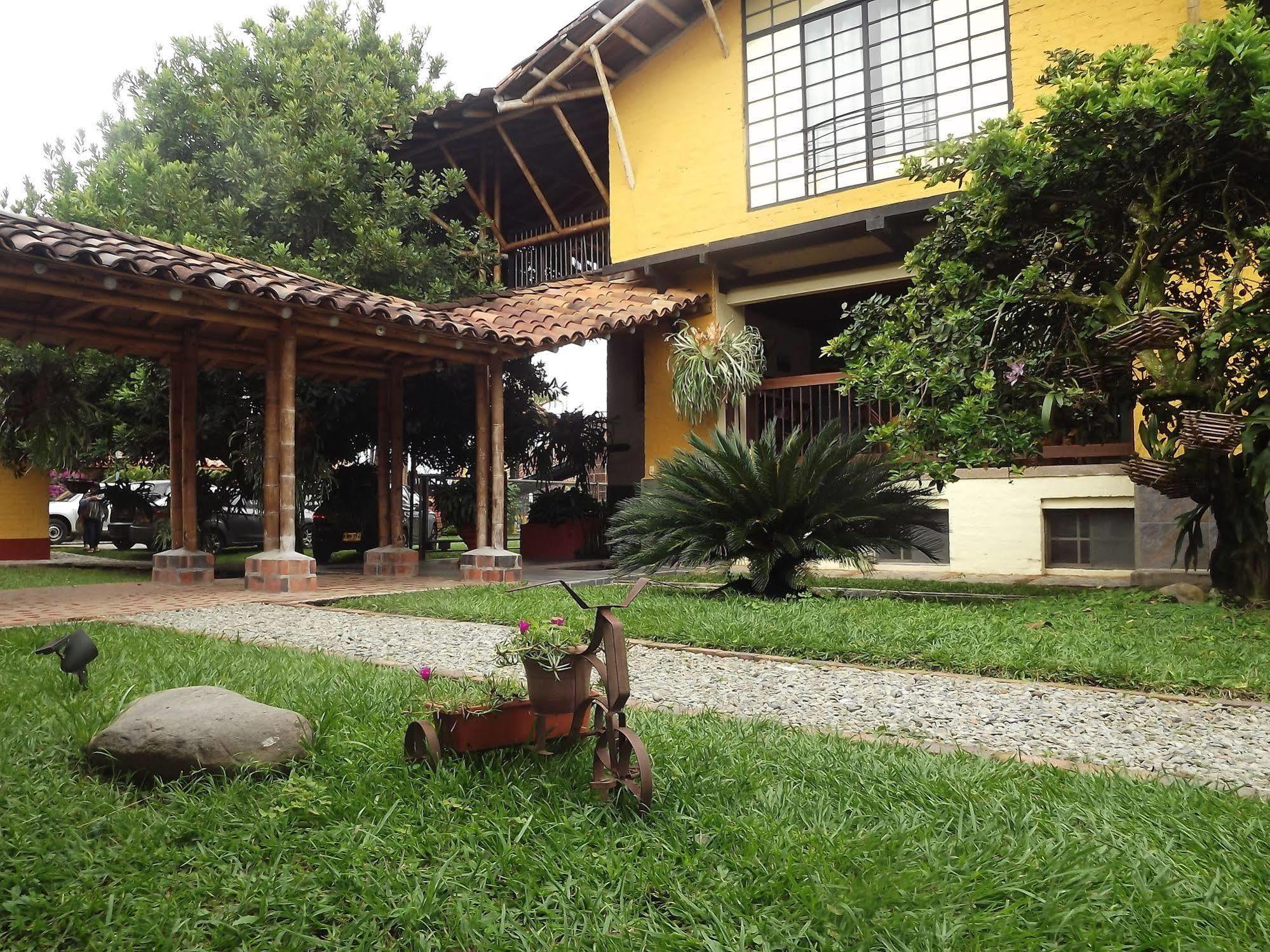 Hotel La Quinta Porra Armenia  Exterior foto